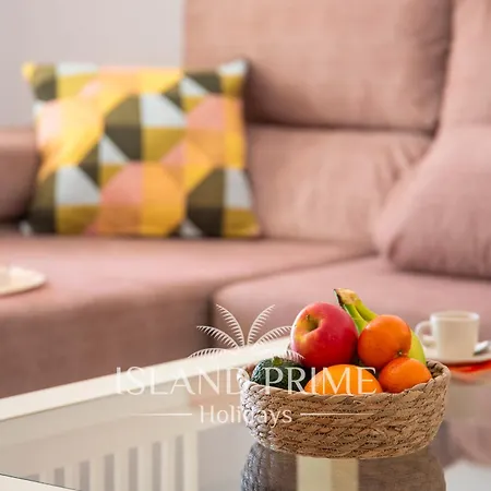 3x Bedroom With Heated Pool Og101 Appartement